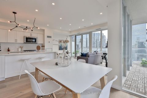 Photo 9 at 2303 - 126 Simcoe Street, Waterfront Communities C1, Toronto