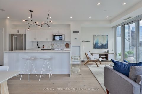 Photo 11 at 2303 - 126 Simcoe Street, Waterfront Communities C1, Toronto