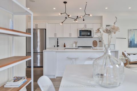 Photo 13 at 2303 - 126 Simcoe Street, Waterfront Communities C1, Toronto