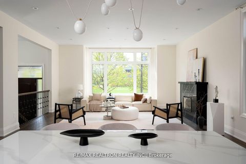 Photo 3 at 146 Empress Avenue, Willowdale East, Toronto