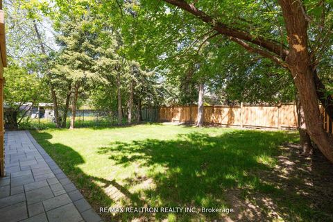 Photo 23 at 146 Empress Avenue, Willowdale East, Toronto