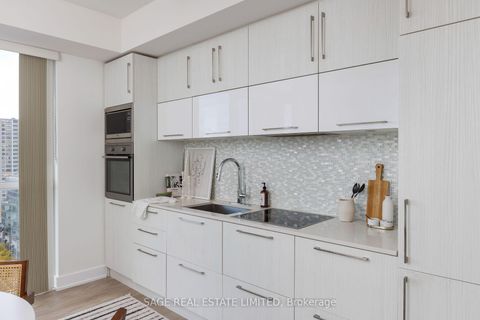 Photo 11 at 1512 - 318 Richmond Street W, Waterfront Communities C1, Toronto