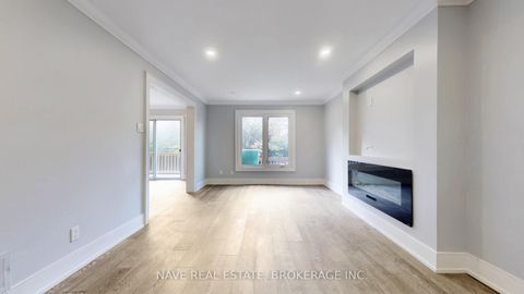 Photo 6 at 9 Tollbar Court, Westbrook, Richmond Hill