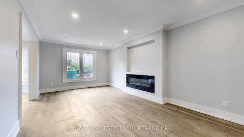 Photo 7 at 9 Tollbar Court, Westbrook, Richmond Hill