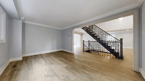 Photo 9 at 9 Tollbar Court, Westbrook, Richmond Hill