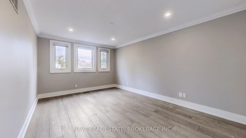 Photo 26 at 9 Tollbar Court, Westbrook, Richmond Hill