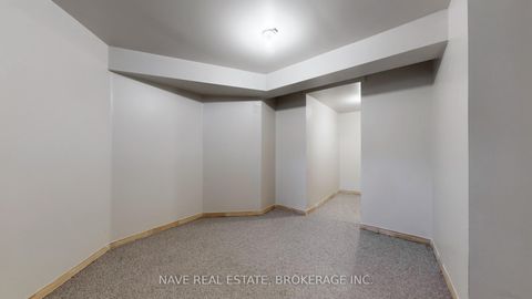 Photo 41 at 9 Tollbar Court, Westbrook, Richmond Hill