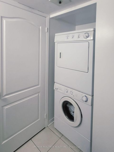 Photo 20 at 36 - 651 B Warden Avenue, Birchmount, Toronto