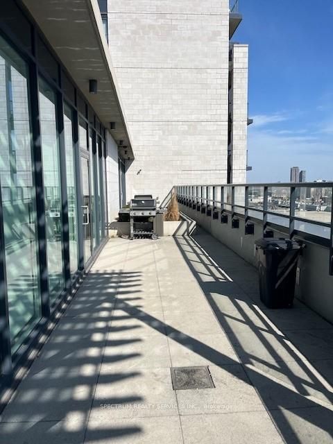 Photo 11 at 409 - 2800 KEELE Street, CFB, Toronto