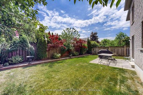 Photo 27 at 25 Little Natalie Court, Patterson, Vaughan