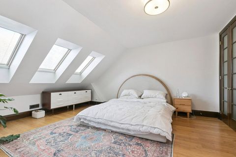 Photo 7 at 283 Ashdale Avenue, Coxwell, Toronto