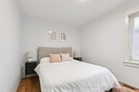 Photo 11 at 283 Ashdale Avenue, Coxwell, Toronto