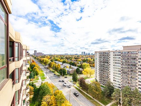 Photo 18 at PH103 - 91 Townsgate Drive, Yorkhill, Vaughan