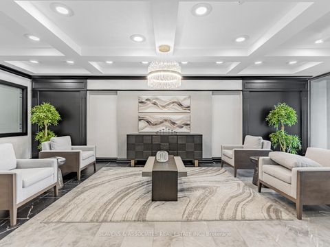 Photo 19 at PH103 - 91 Townsgate Drive, Yorkhill, Vaughan