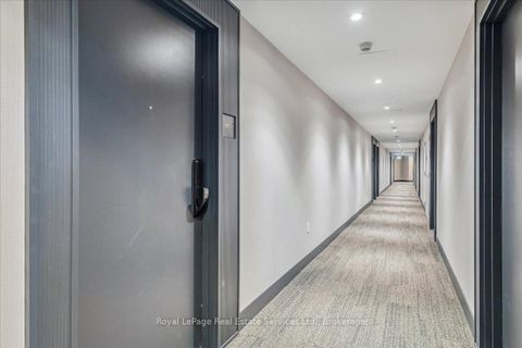 Photo 10 at 511 - 395 Dundas Street W, GO Glenorchy, Oakville