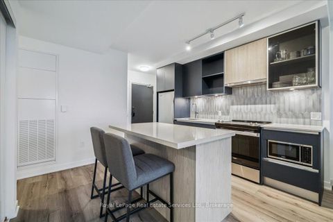 Photo 16 at 511 - 395 Dundas Street W, GO Glenorchy, Oakville