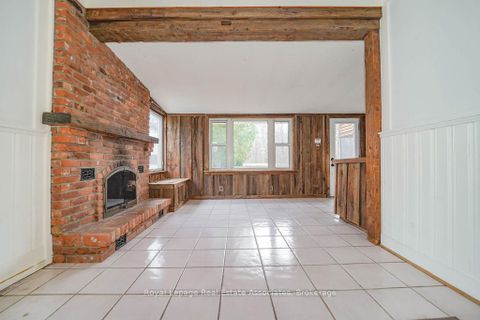 Photo 15 at 3364 Burnhamthorpe Road W, OA Rural Oakville, Oakville