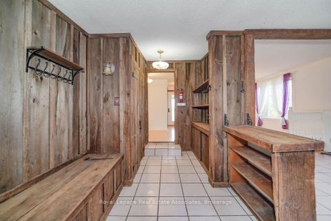 Photo 18 at 3364 Burnhamthorpe Road W, OA Rural Oakville, Oakville