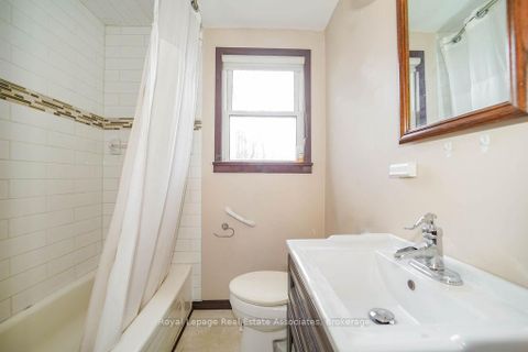 Photo 27 at 3364 Burnhamthorpe Road W, OA Rural Oakville, Oakville