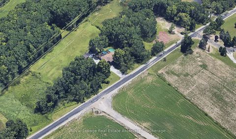 Photo 38 at 3364 Burnhamthorpe Road W, OA Rural Oakville, Oakville