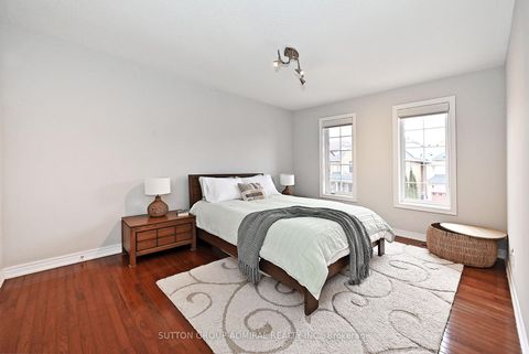 Photo 29 at 32 Seabreeze Avenue, Patterson, Vaughan