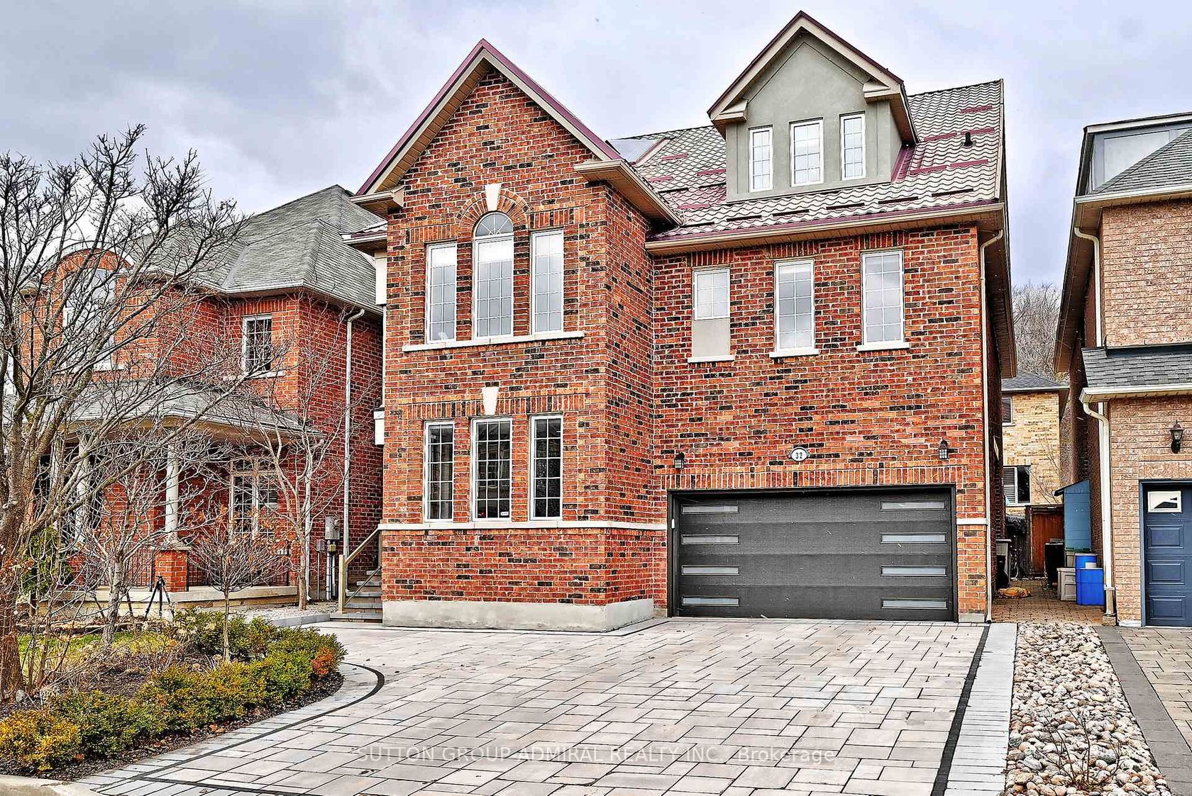 32 Seabreeze Avenue, Patterson, Vaughan 
