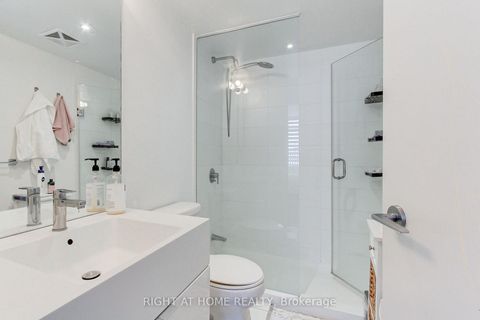 Photo 20 at 829 - 10 Capreol Court, Waterfront Communities C1, Toronto