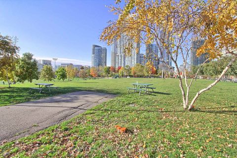 Photo 26 at 829 - 10 Capreol Court, Waterfront Communities C1, Toronto