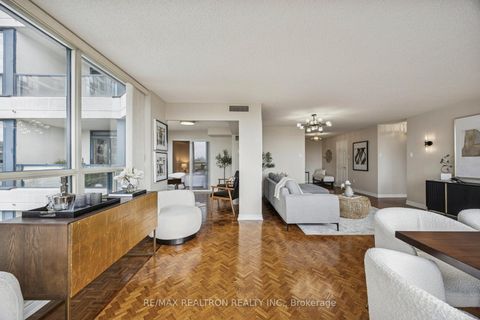 Photo 13 at 801 - 7300 Yonge Street, Yorkhill, Vaughan