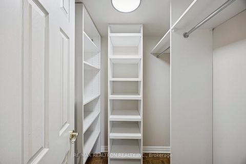 Photo 25 at 801 - 7300 Yonge Street, Yorkhill, Vaughan