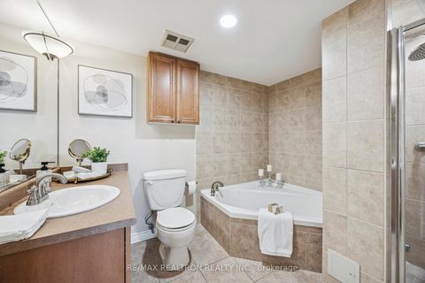 Photo 28 at 801 - 7300 Yonge Street, Yorkhill, Vaughan