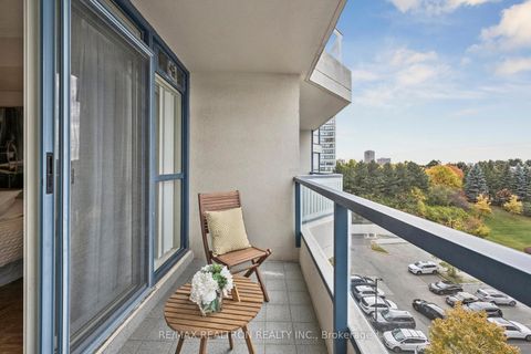Photo 32 at 801 - 7300 Yonge Street, Yorkhill, Vaughan