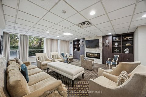 Photo 34 at 801 - 7300 Yonge Street, Yorkhill, Vaughan