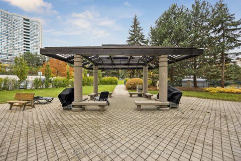 Photo 41 at 801 - 7300 Yonge Street, Yorkhill, Vaughan