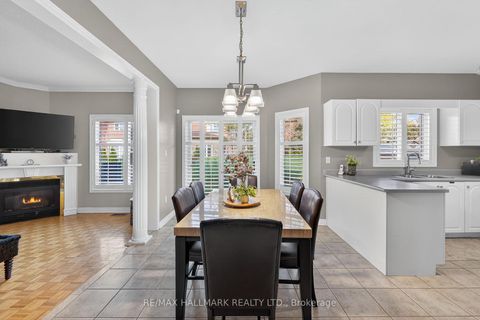 Photo 11 at 50 Coalbrook Court, East Woodbridge, Vaughan