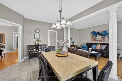 Photo 18 at 50 Coalbrook Court, East Woodbridge, Vaughan