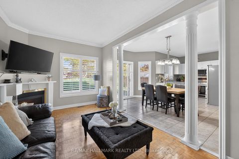 Photo 23 at 50 Coalbrook Court, East Woodbridge, Vaughan