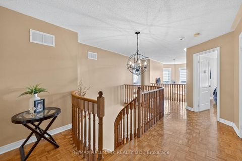 Photo 29 at 50 Coalbrook Court, East Woodbridge, Vaughan