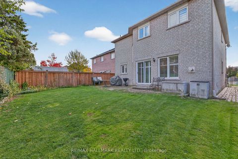 Photo 46 at 50 Coalbrook Court, East Woodbridge, Vaughan