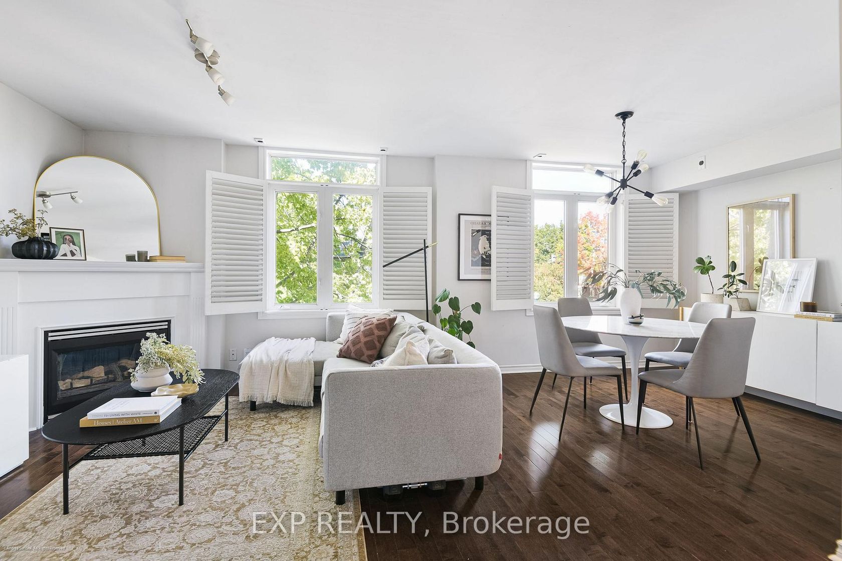 307 - 3 Shank St. Street, Niagara, Toronto by Loree Meneguzzi Real Estate 307 - 3 Shank St. Street, Niagara, Toronto