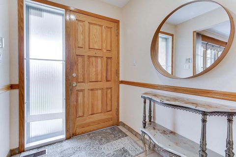 Photo 6 at 234 Maple Leaf Drive, Rustic, Toronto