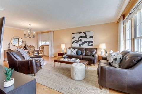 Photo 9 at 234 Maple Leaf Drive, Rustic, Toronto