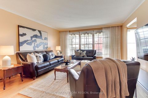 Photo 12 at 234 Maple Leaf Drive, Rustic, Toronto