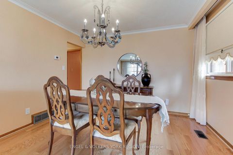 Photo 13 at 234 Maple Leaf Drive, Rustic, Toronto