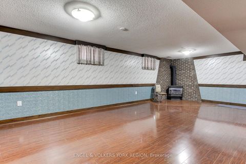 Photo 36 at 234 Maple Leaf Drive, Rustic, Toronto