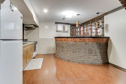 Photo 39 at 234 Maple Leaf Drive, Rustic, Toronto
