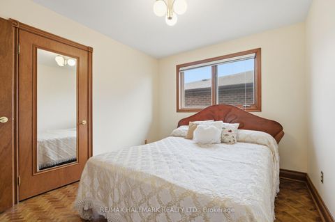 Photo 26 at 24 Whalen Court, Westbrook, Richmond Hill