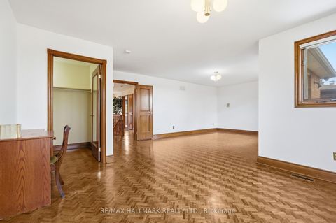 Photo 35 at 24 Whalen Court, Westbrook, Richmond Hill