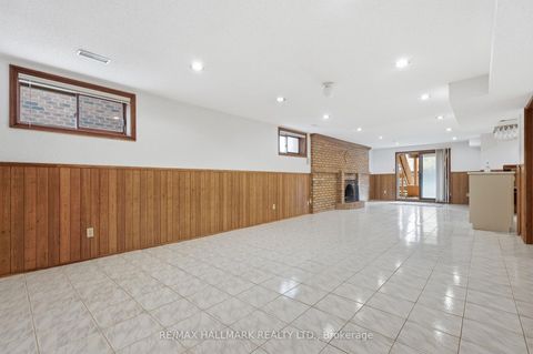 Photo 40 at 24 Whalen Court, Westbrook, Richmond Hill