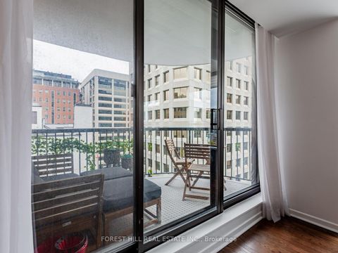 Photo 14 at 902 - 47 St Clair Avenue W, St. Clair, Toronto